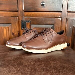 Cole Haan Men's Brown Leather Derby with White Sole
